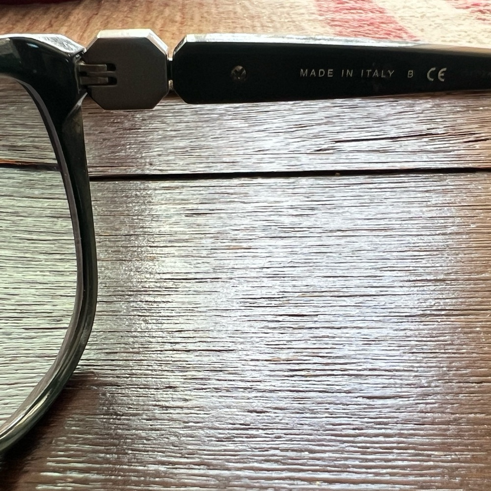 Chanel hunter green frame for women eyeglasses . Made in Italy . Used.
